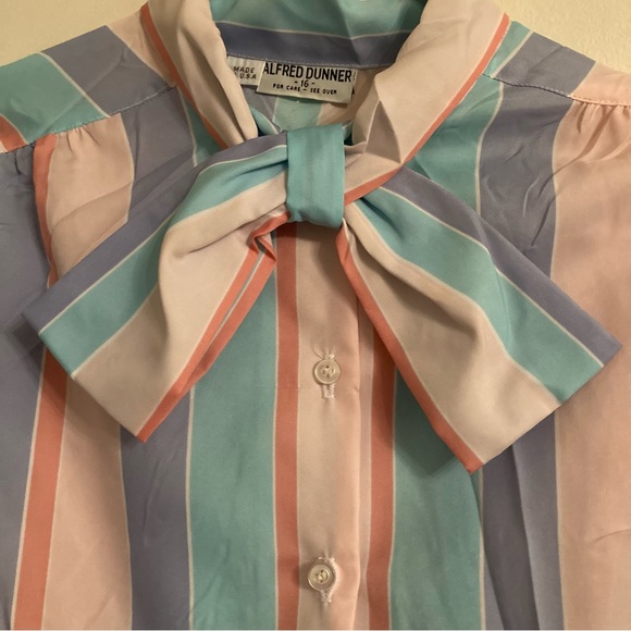Vintage Alfred Dunner Pastel Stripe Blouse With Bow Size 16 NWT. - Picture 3 of 6